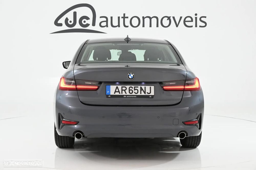 BMW 318 d Auto - 9