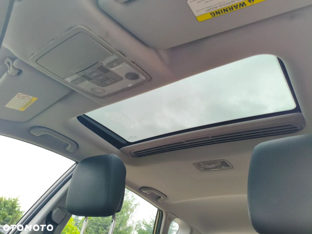 Kia Ceed 2.0 crdi Optimum + - 6
