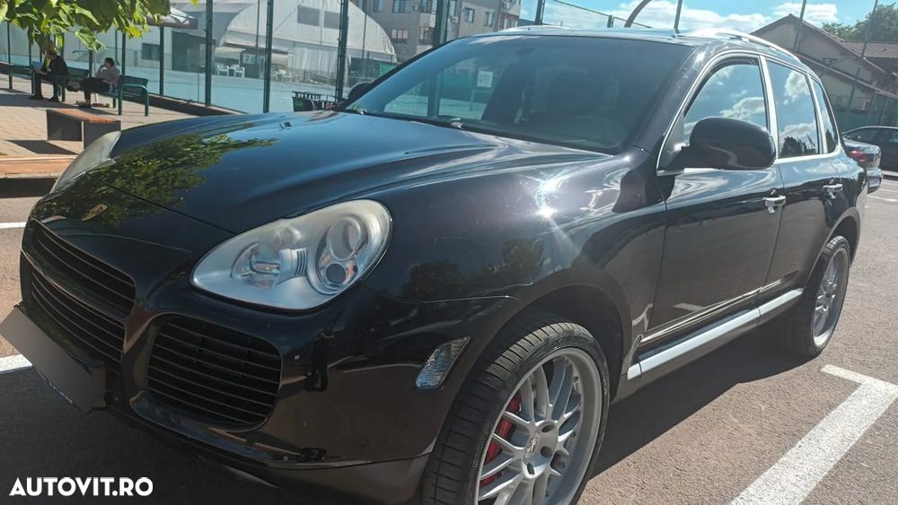 Porsche Cayenne Turbo S Aut - 22