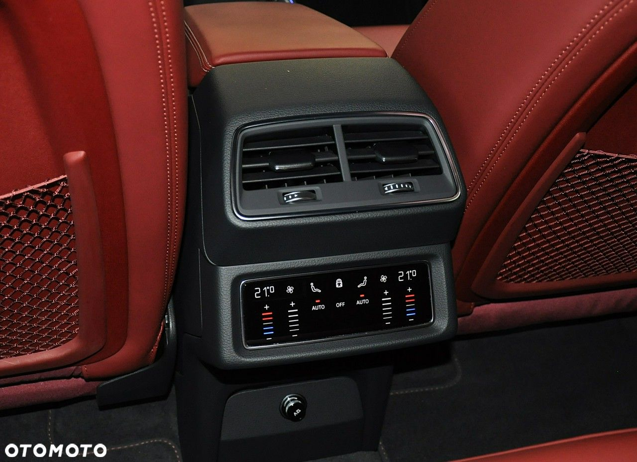 Audi e-tron - 30