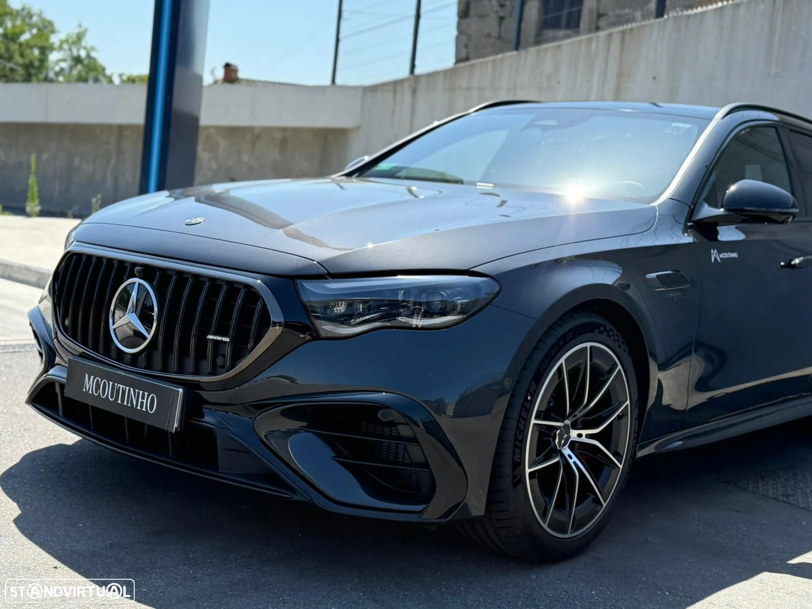 Mercedes-Benz E 53 AMG Hybrid 4Matic+ - 22