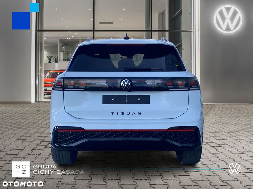 Volkswagen Tiguan - 4