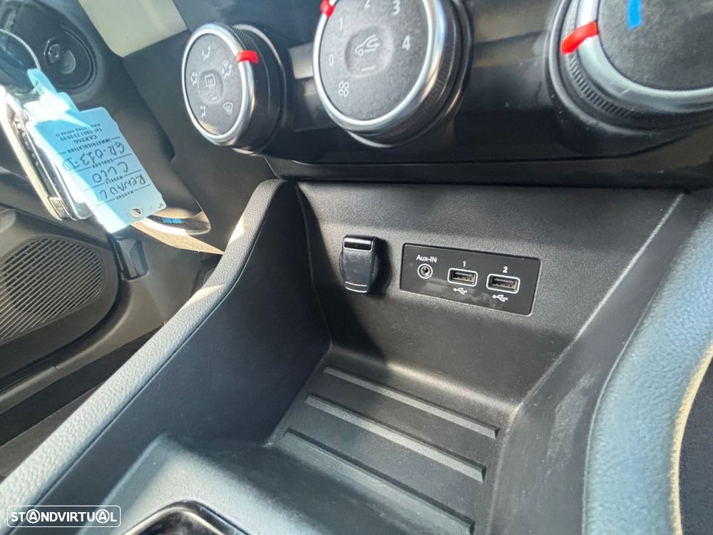 Renault Clio 1.5 Blue dCi Techno - 21