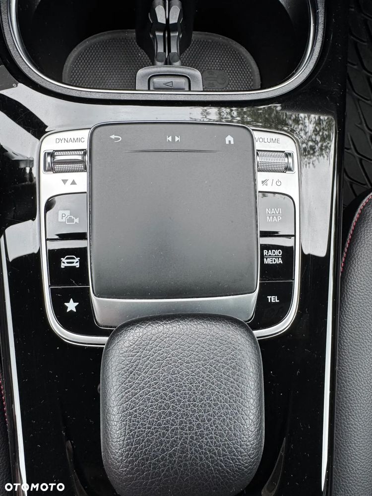 Mercedes-Benz Klasa A 180 d AMG Line 7G-DCT - 18
