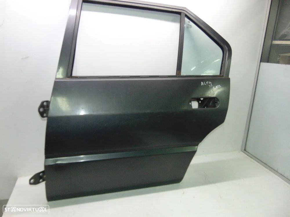 Alfa romeo 33 1º modelo portas - 1