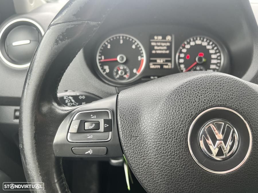 VW Amarok 2.0 BI-TDI DSG Highline 4Motion - 32