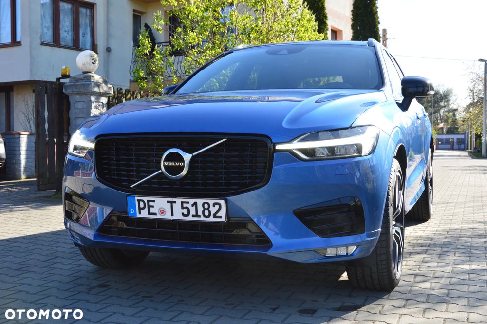 Volvo XC 60 B4 D AWD Ultimate Dark - 2