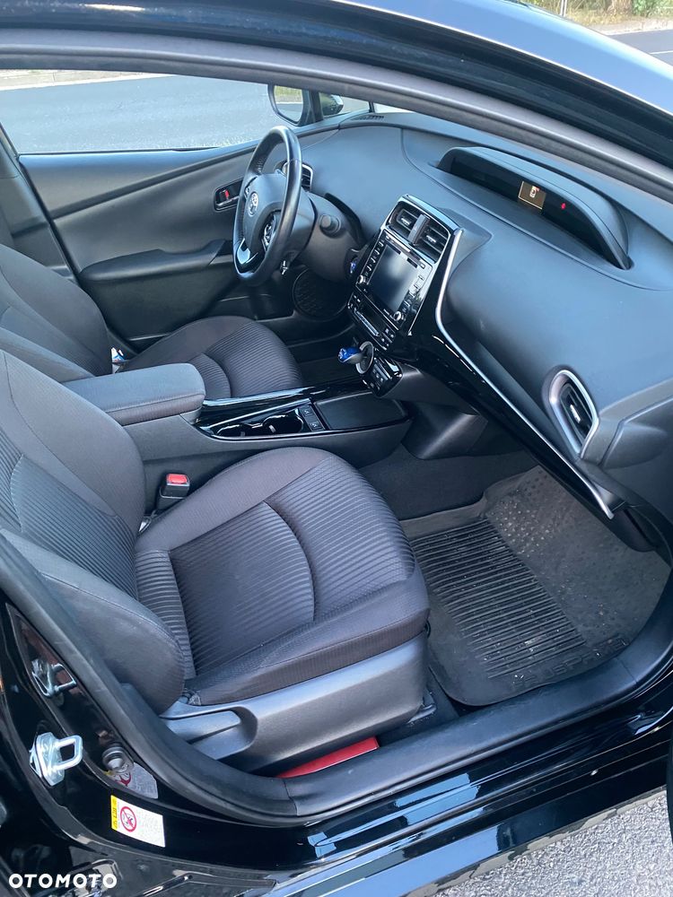 Toyota Prius - 24