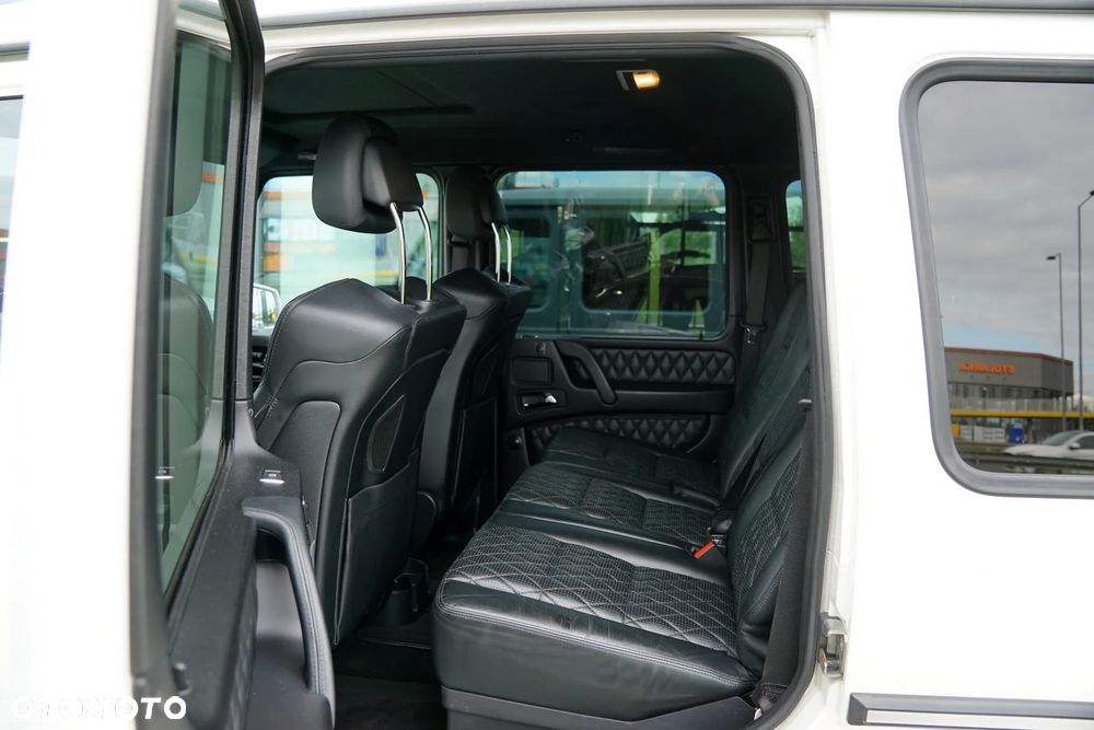 Mercedes-Benz Klasa G AMG 63 AMG SPEEDSHIFT 7G-TRONIC - 27