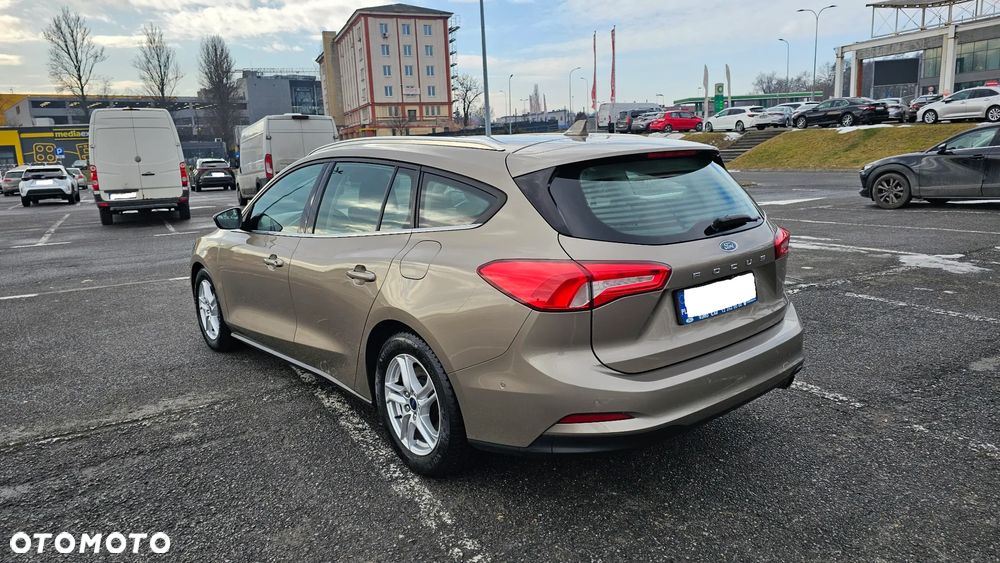 Ford Focus SW 1.5 EcoBoost Trend Edition Business - 2