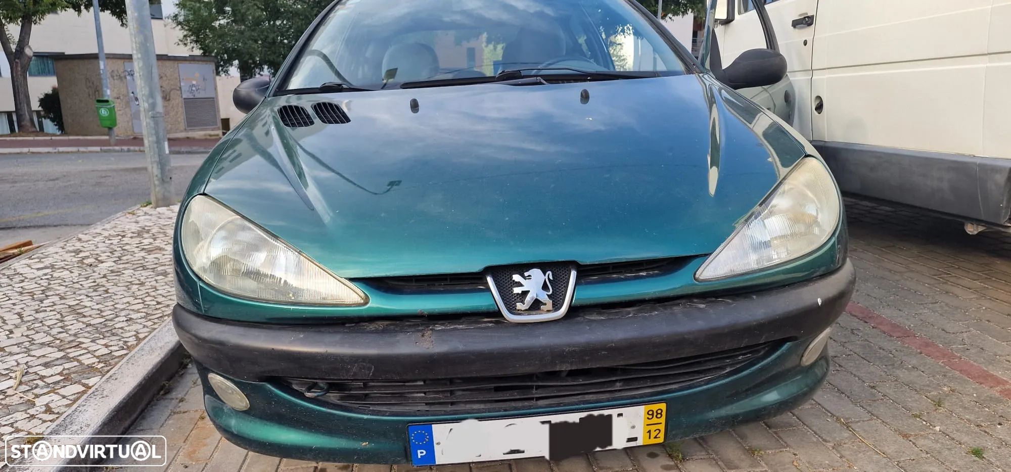 Peugeot 206 1.1 XR - 1