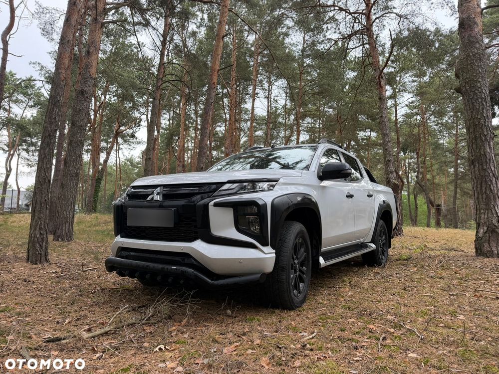 Mitsubishi L200 2.2 d DC Stark Basic - 9