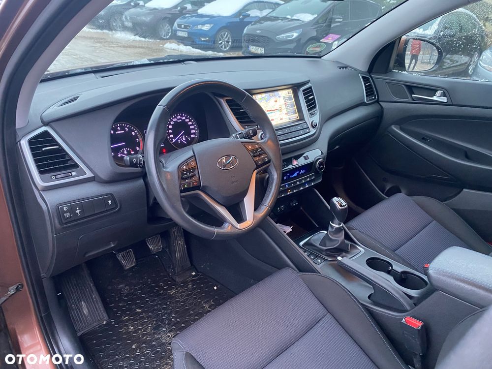 Hyundai Tucson 1.6 GDI BlueDrive Style 2WD - 20