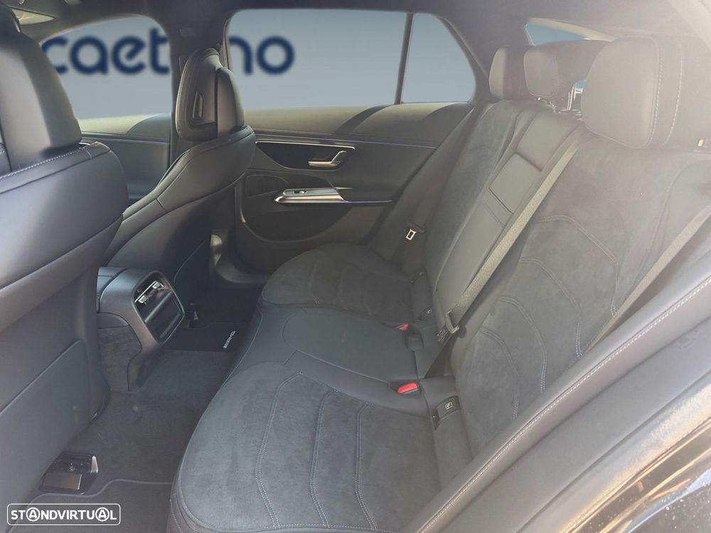 Mercedes-Benz E 300 de - 13