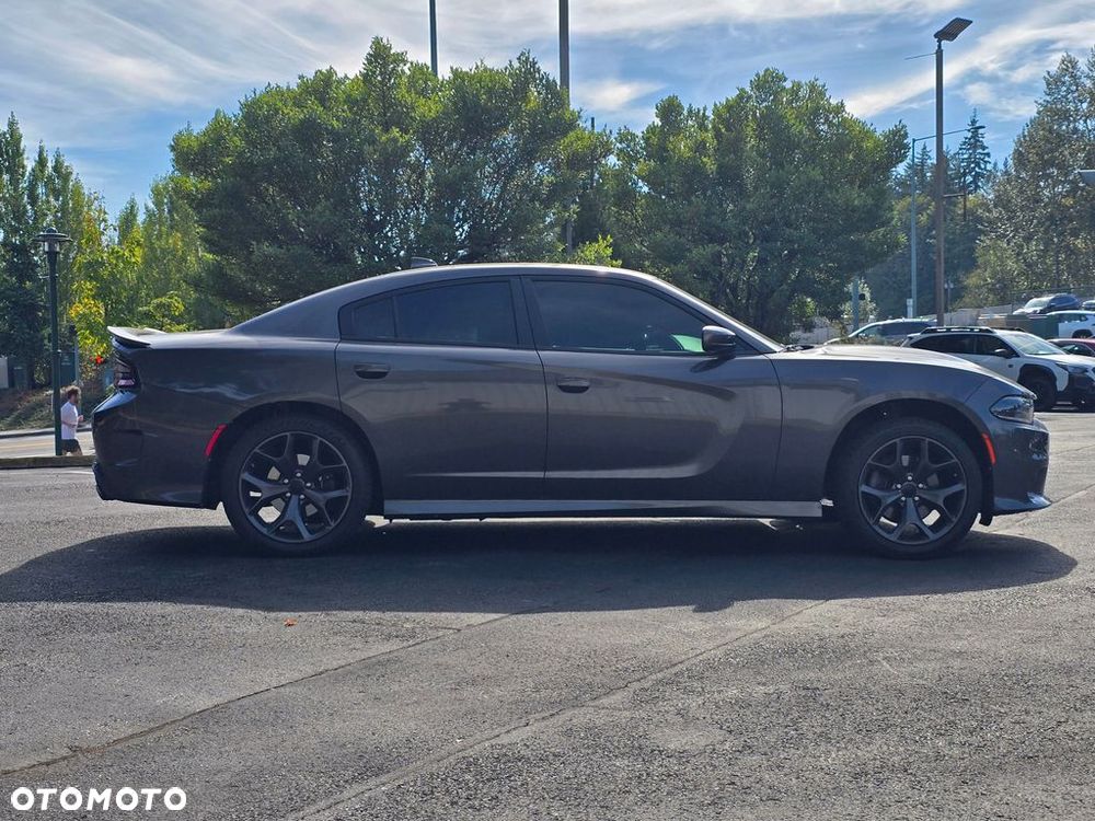 Dodge Charger - 8