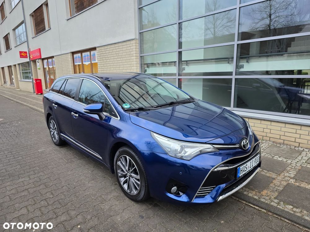 Toyota Avensis - 9
