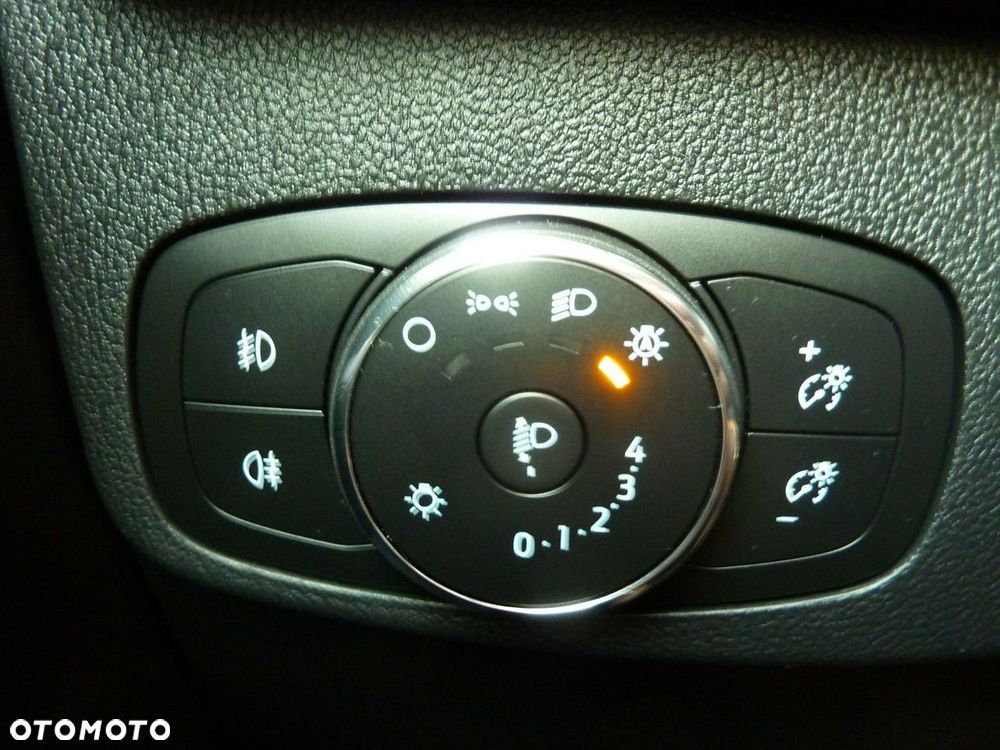 Ford Focus - 26