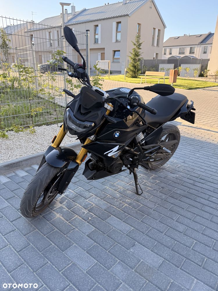 BMW G - 4