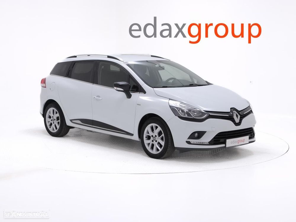 Renault Clio Sport Tourer - 1