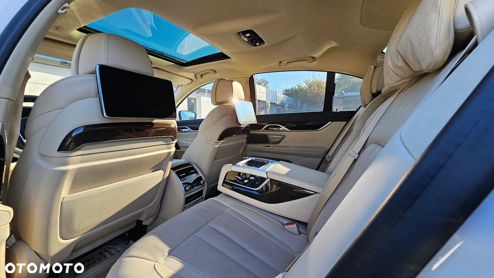 BMW Seria 7 730d xDrive - 1