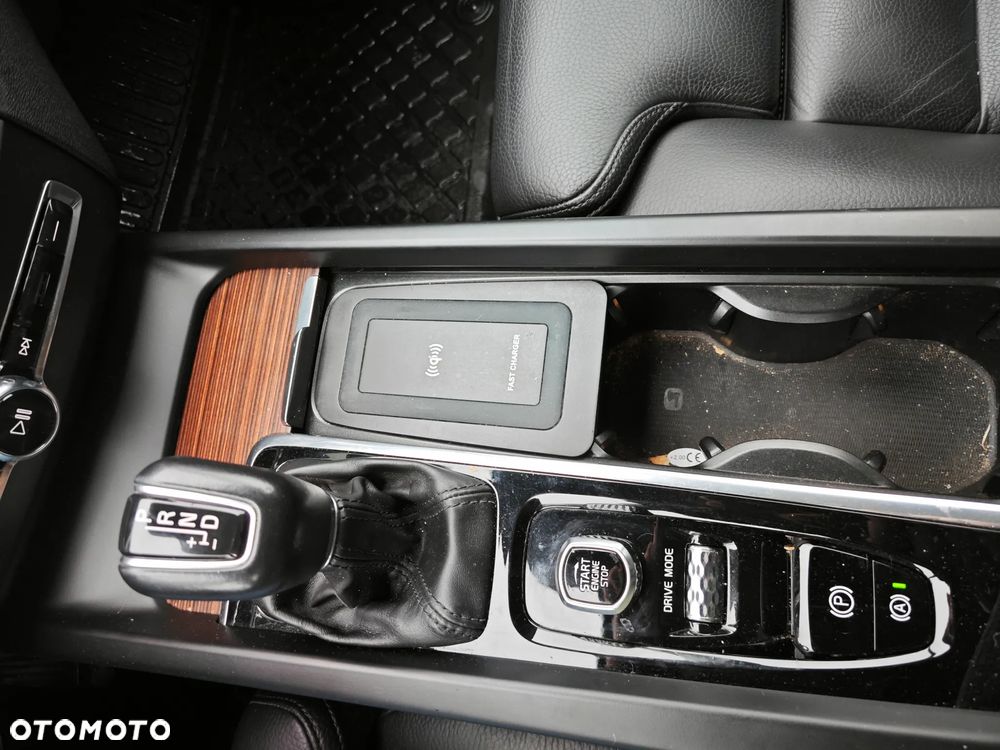 Volvo XC 60 D4 Inscription - 26