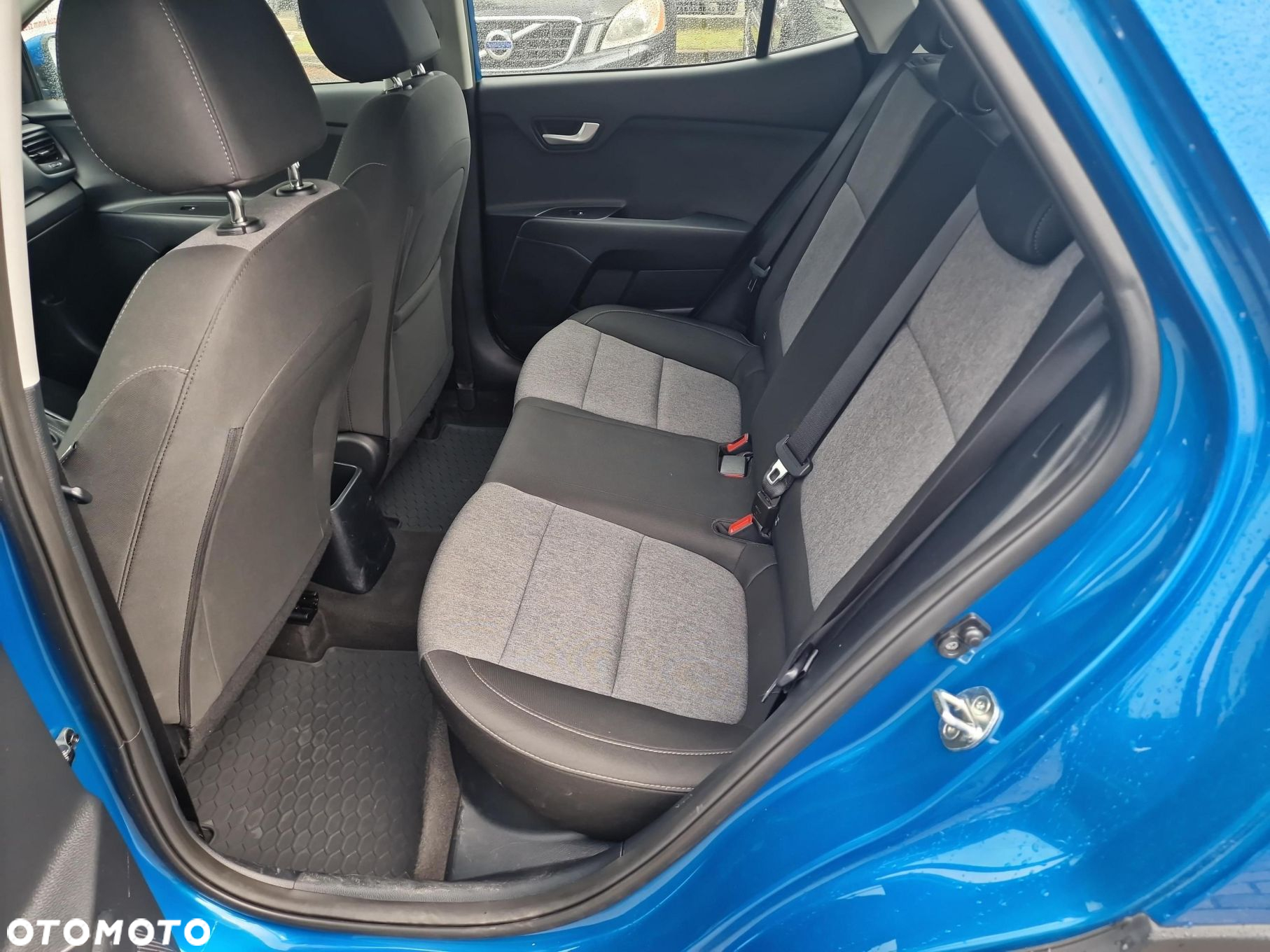 Kia Stonic 1.0 T-GDI L Business Line DCT - 12