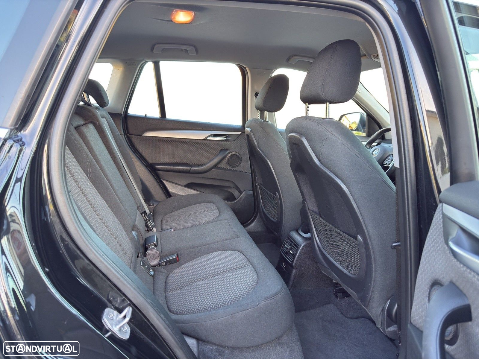 BMW X1 25 e xDrive - 16