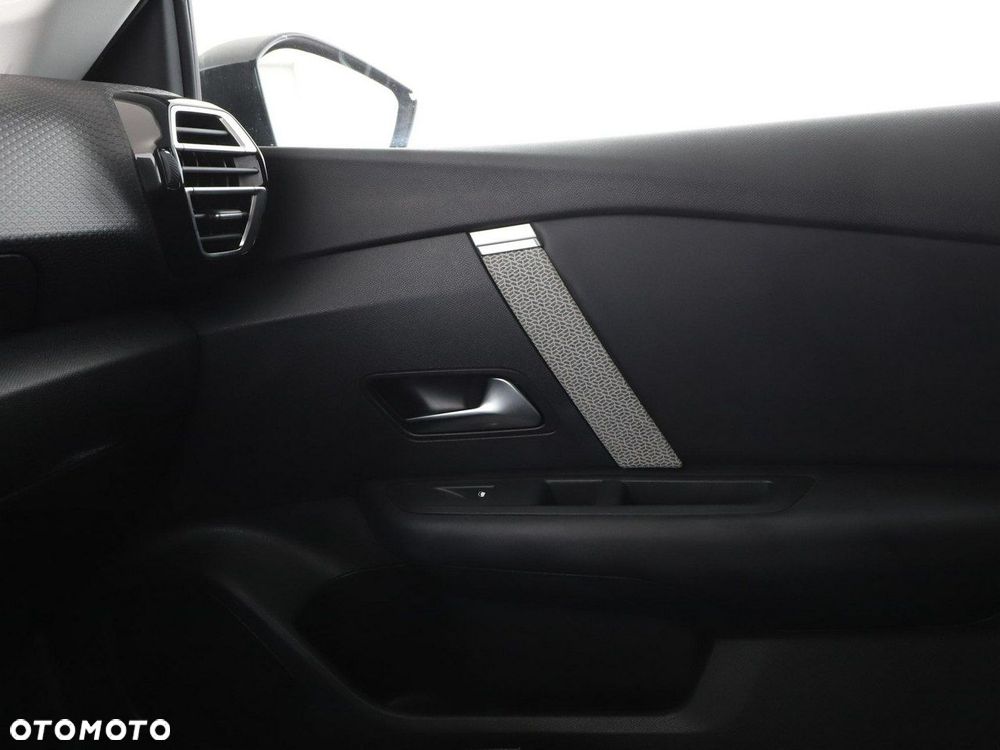 Citroën C4 1.2 PureTech Shine S&S EAT6 - 31