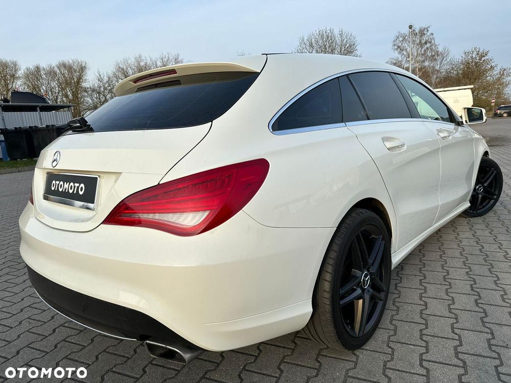 Mercedes-Benz CLA 220 d 7G-DCT Peak Edition - 3