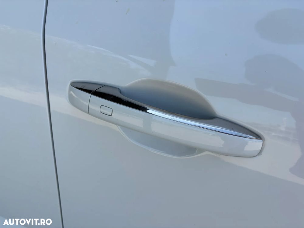 Renault Megane BLUE dCi 115 BUSINESS EDITION - 33