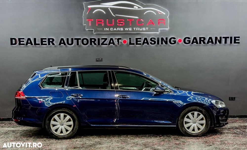 Volkswagen Golf 1.6 TDI BlueMotion Technology Comfortline - 2