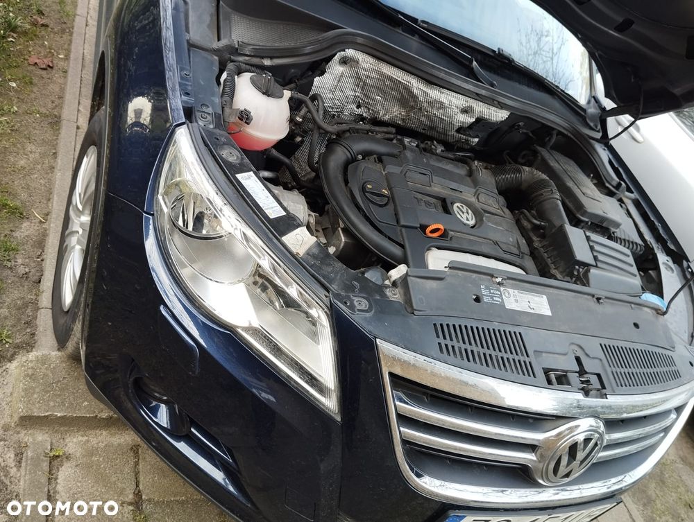 Volkswagen Tiguan - 4