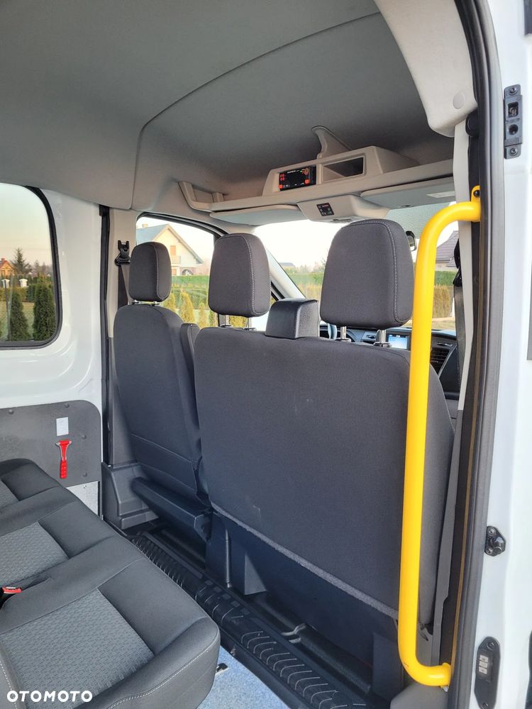 Ford Transit - 26