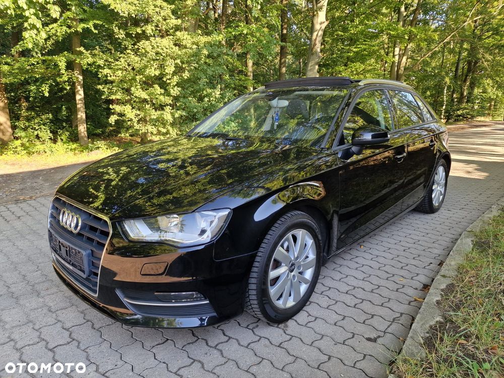 Audi A3 Sportback 1.4 TFSI Attraction - 1