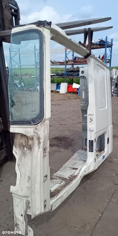 KABINA BOK SŁUPEK ĆWIARTKA PRÓG KABINY LEWA DAF XF 106 EURO 6 LIFT - 3