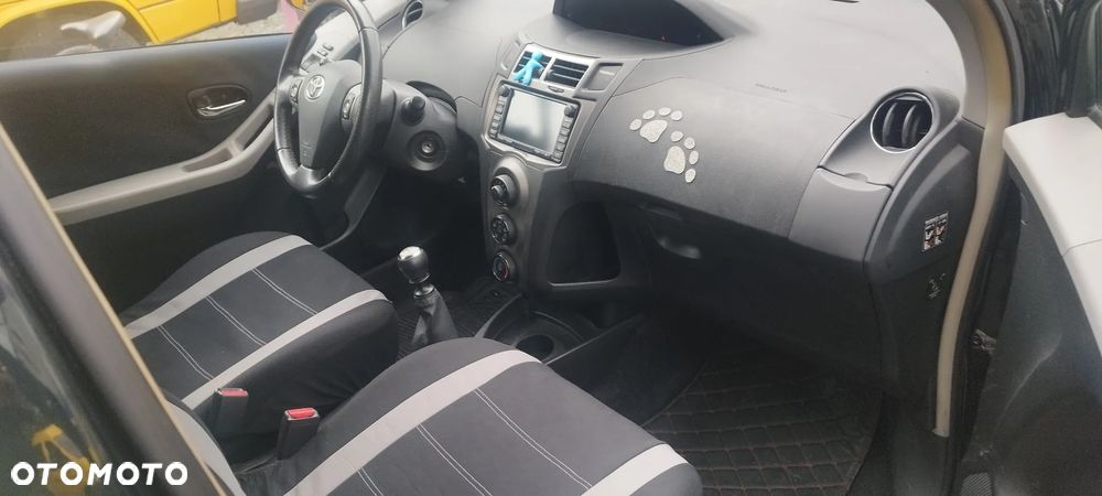 Toyota Yaris 1.33 VVT-i Comfort - 3