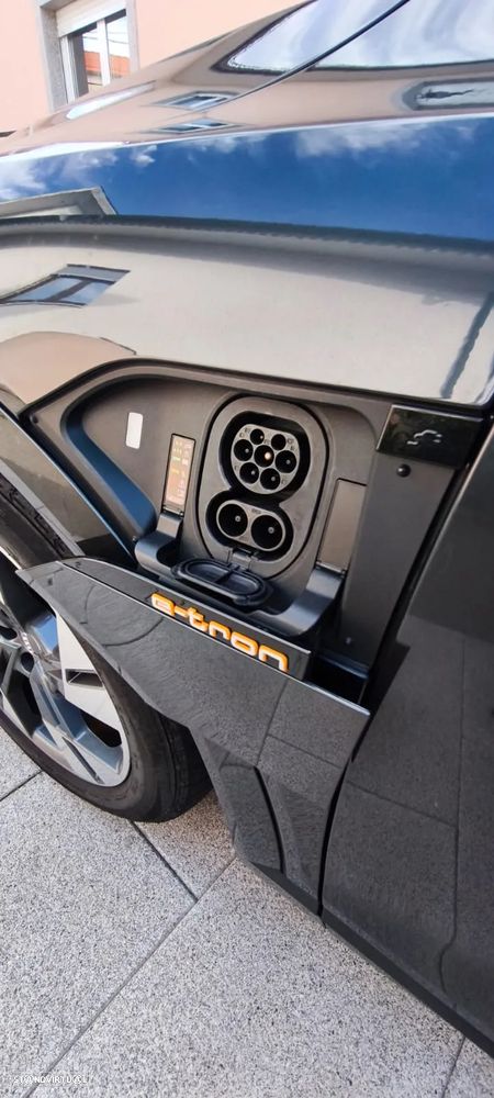 Audi e-tron 50 quattro - 11