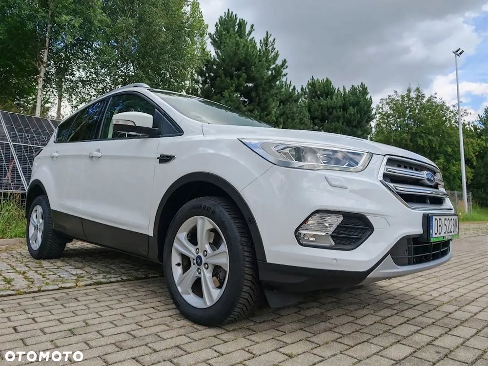 Ford Kuga 1.5 EcoBoost 2x4 Titanium - 11