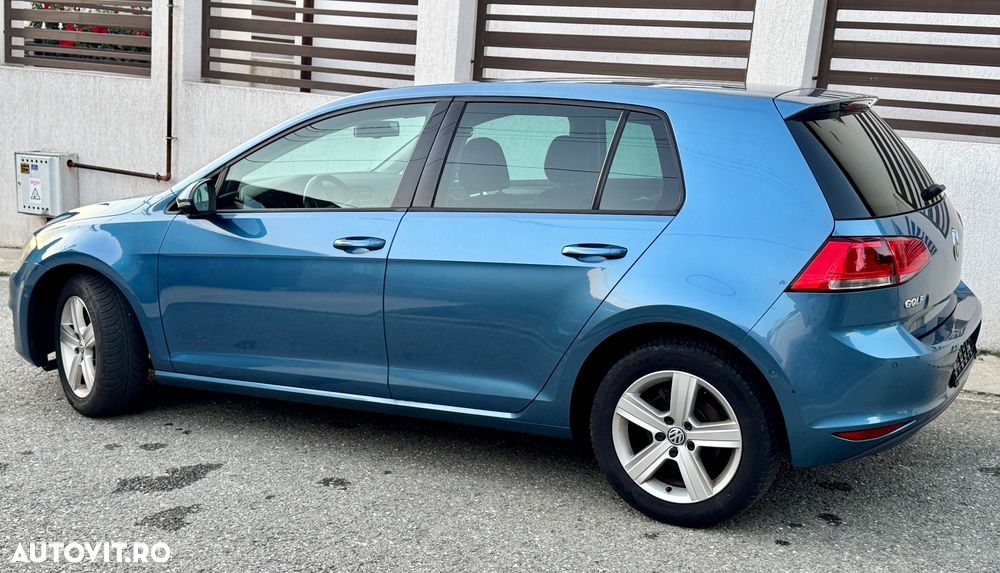 Volkswagen Golf 1.2 TSI BMT Comfortline - 22