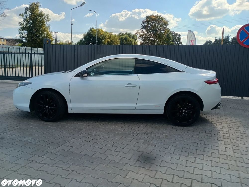 Renault Laguna 2.0 dCi Monaco GP2 - 6