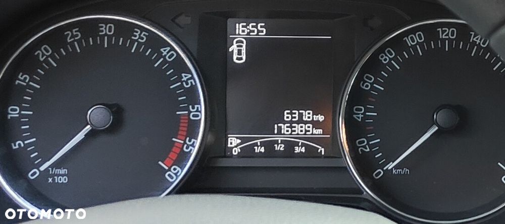 Skoda Fabia - 12