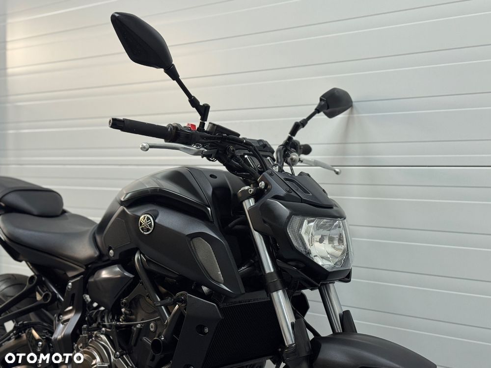 Yamaha MT - 8