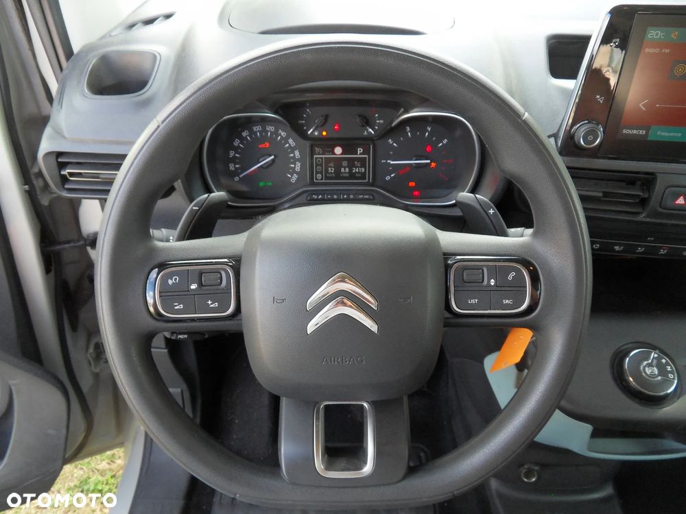 Citroën Berlingo M PureTech 130 EAT8 SHINE - 19