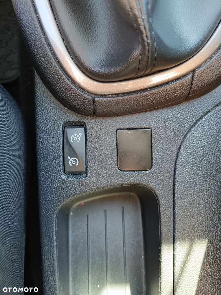 Renault Clio 0.9 Energy TCe Limited - 36