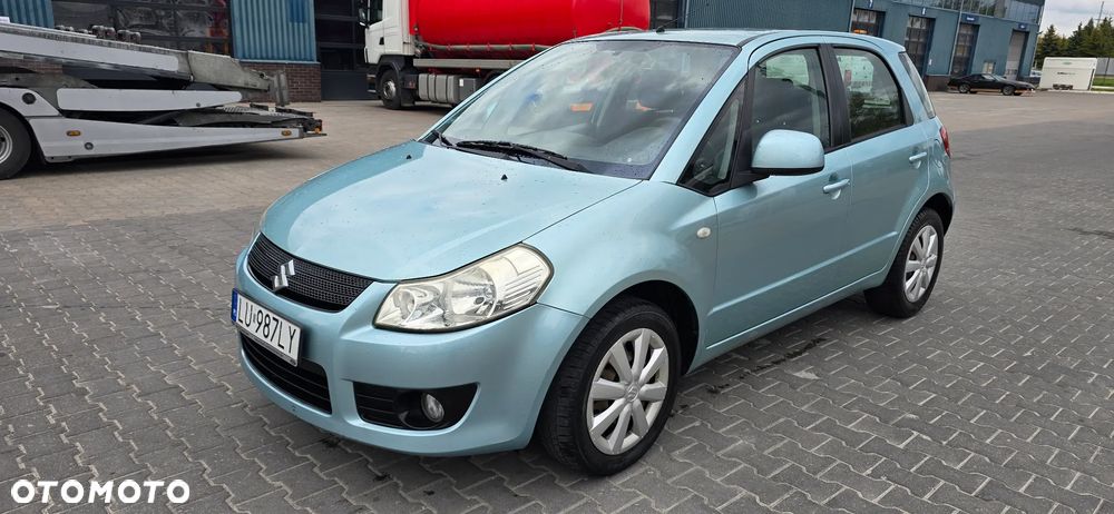 Suzuki SX4 1.6 VVT 4x2 Comfort Dance - 1
