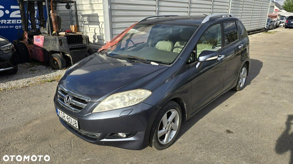 Honda FR-V - 4