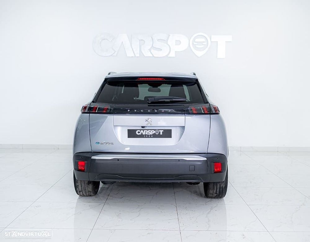 Peugeot e-2008 50 kWh Allure - 6
