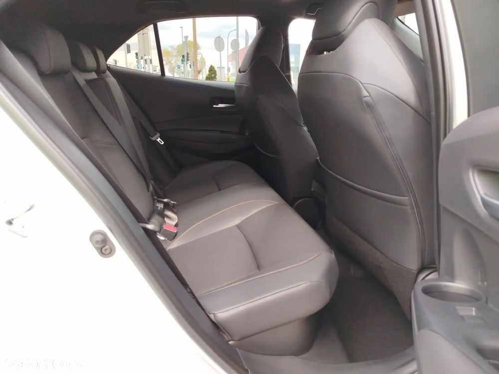 Toyota Corolla 1.8 Hybrid GR Sport - 15