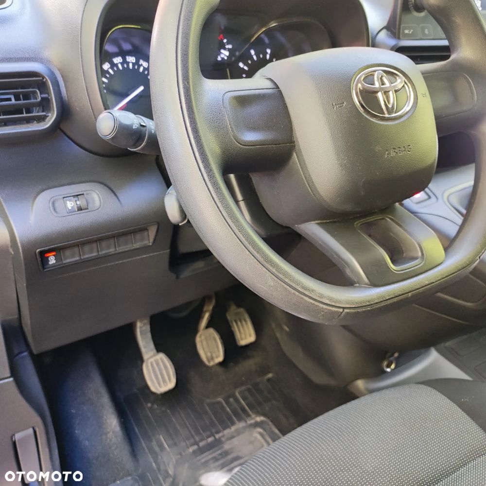 Toyota PROACE CITY - 7