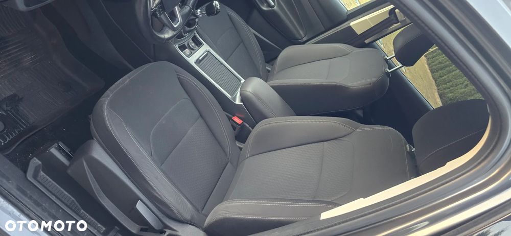 Ford Kuga 1.5 EcoBoost 2x4 Business Edition - 16